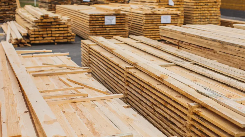 Bois pour construction chez Gisa